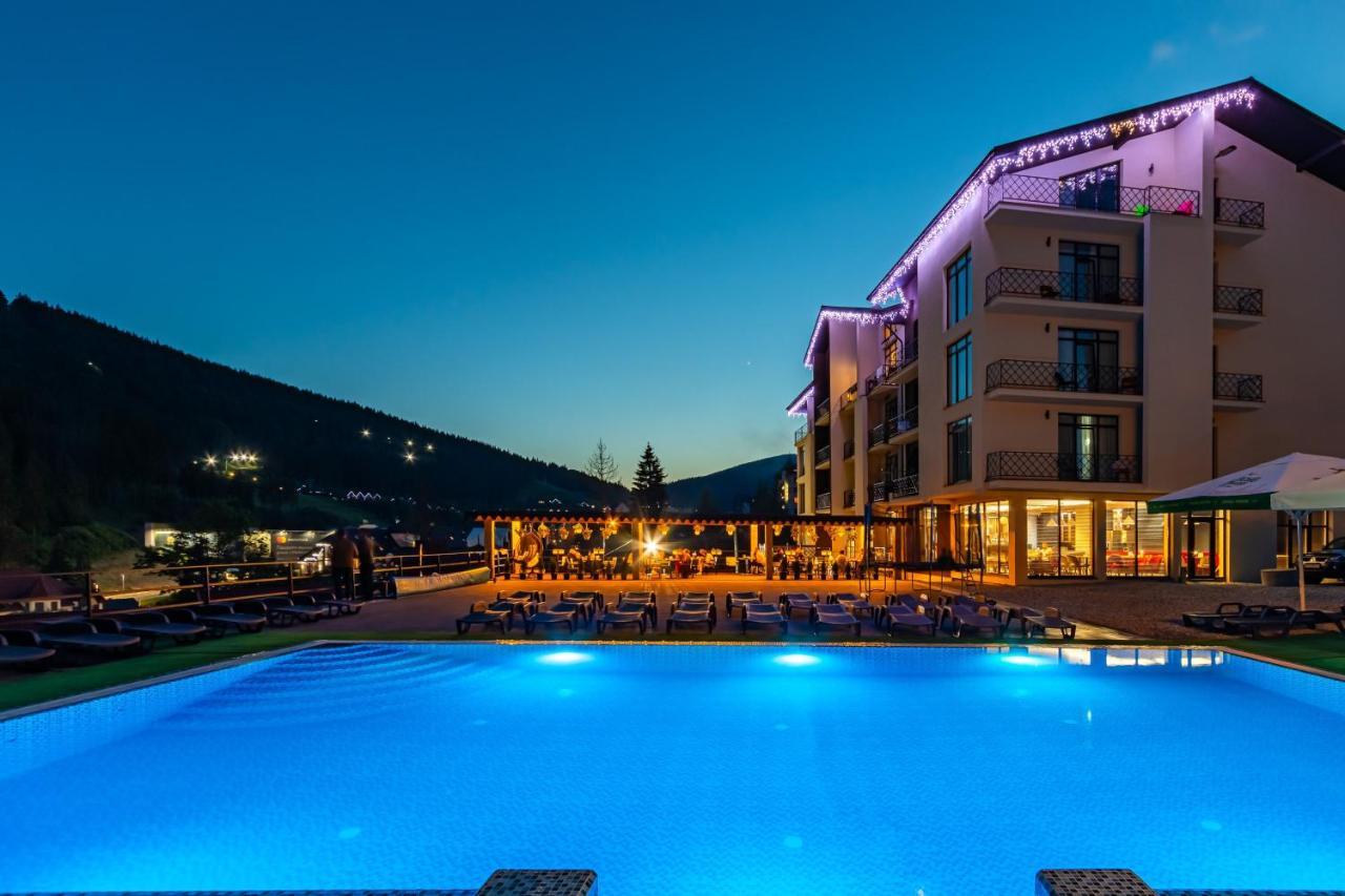 Gold Palace Wellness & Spa Bukovel Exterior foto