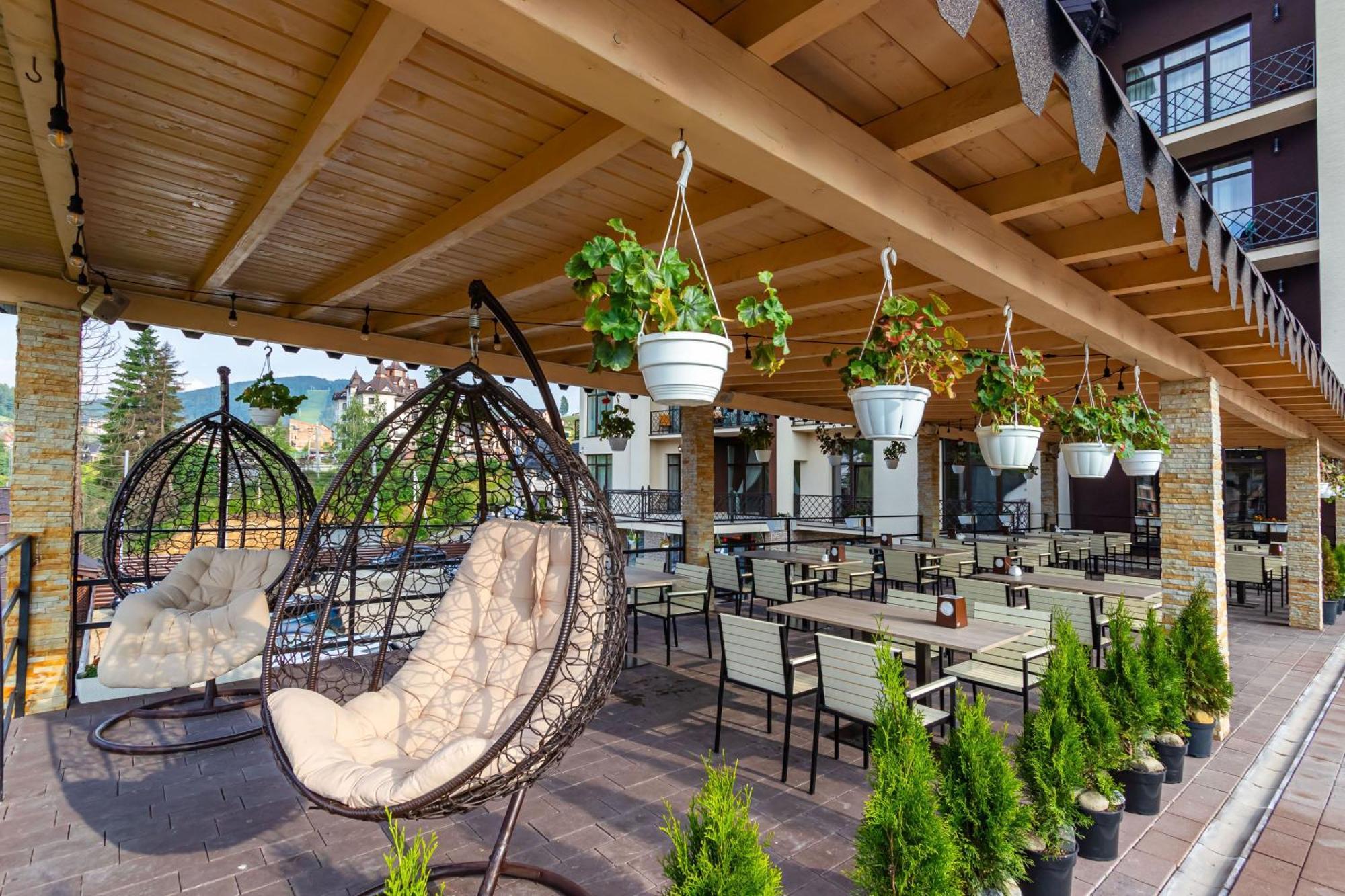 Gold Palace Wellness & Spa Bukovel Exterior foto
